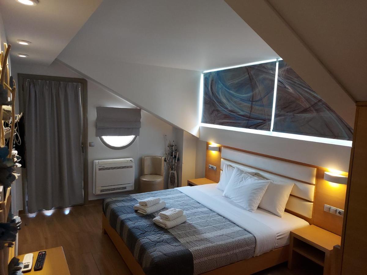 Paralía Hotel Epavlis Eleftheriadi מראה חיצוני תמונה