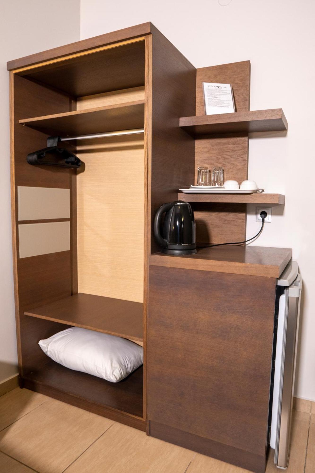 Paralía Hotel Epavlis Eleftheriadi מראה חיצוני תמונה