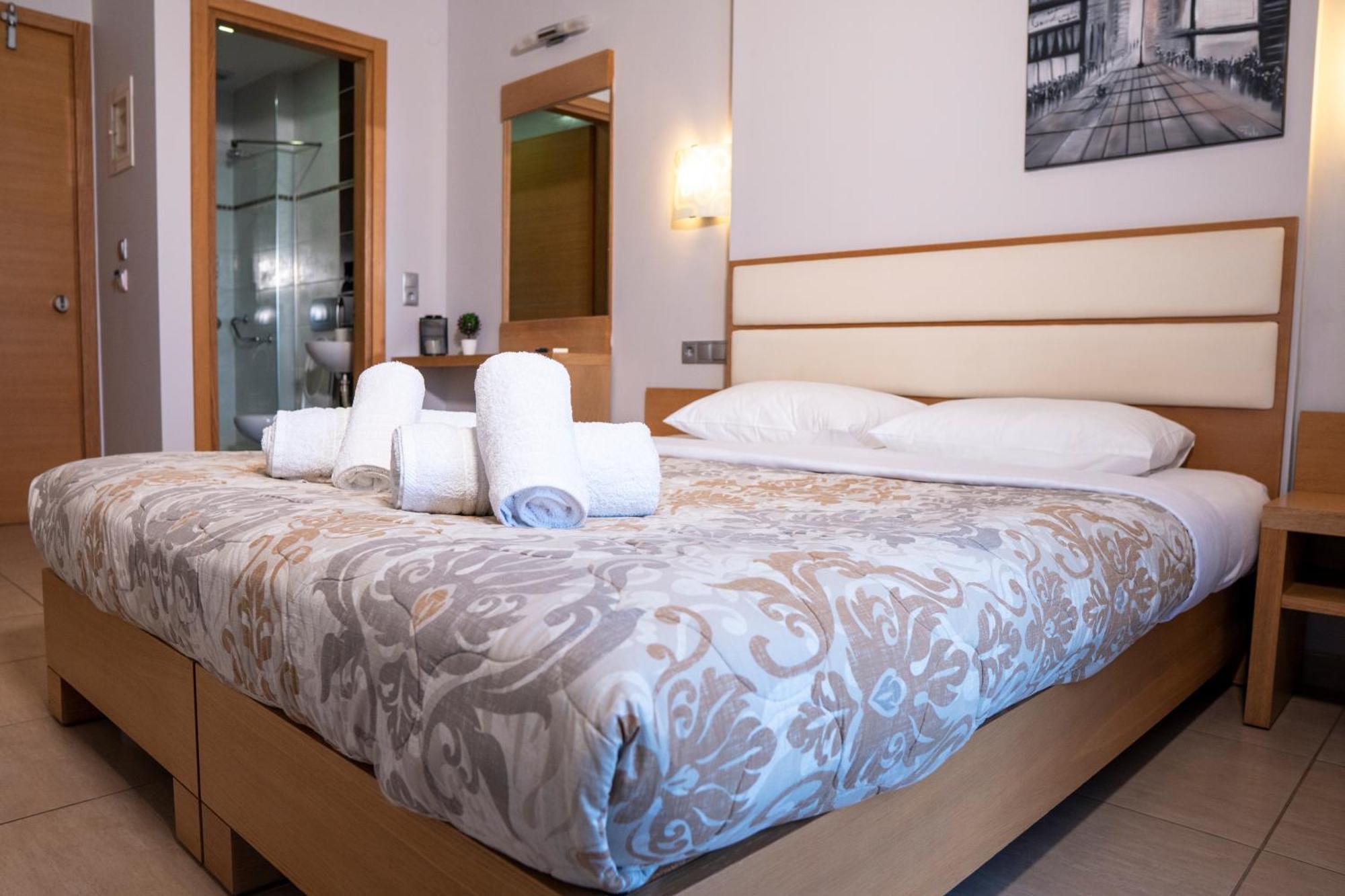 Paralía Hotel Epavlis Eleftheriadi מראה חיצוני תמונה