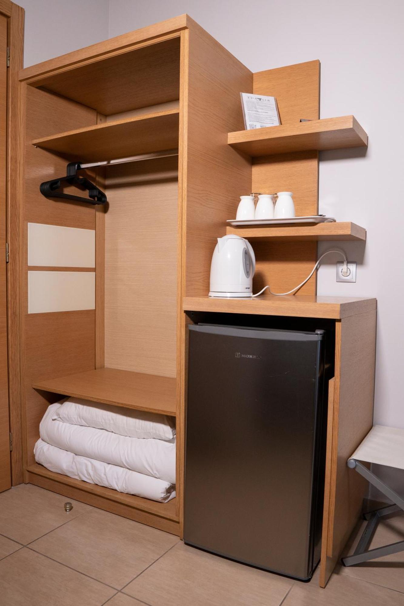 Paralía Hotel Epavlis Eleftheriadi מראה חיצוני תמונה