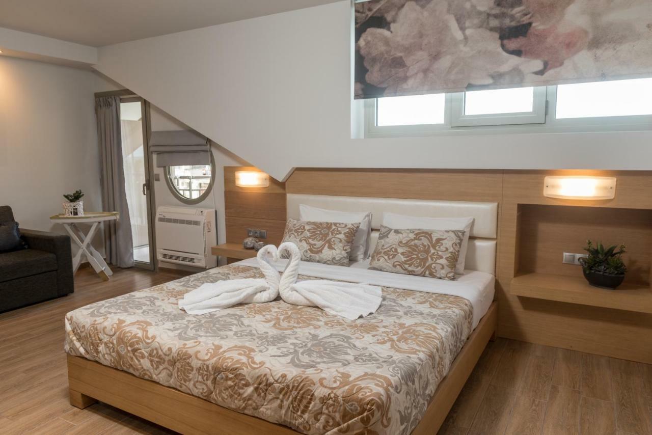 Paralía Hotel Epavlis Eleftheriadi מראה חיצוני תמונה